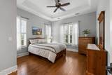 648 Barons Court - Photo 35