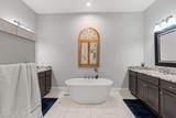 648 Barons Court - Photo 41
