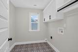 437 Woodlawn Street - Photo 18