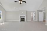 437 Woodlawn Street - Photo 32