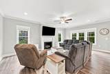 942 Greenbriar Drive - Photo 14