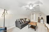942 Greenbriar Drive - Photo 33