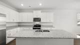 820 Feldspar Manor - Photo 8