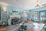 414 Howe Street - Photo 17