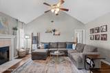 2015 Clarkston Drive - Photo 2