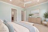 2806 Salvador Way - Photo 10