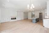 2806 Salvador Way - Photo 13