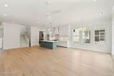 2806 Salvador Way - Photo 14