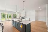 2806 Salvador Way - Photo 17