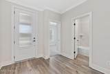 146 Umbrella Palm Drive - Photo 1