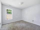409 Spring Drive - Photo 32
