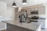 513 Henley Street - Photo 9