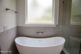916 Fairbourne Drive - Photo 20