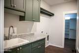 916 Fairbourne Drive - Photo 23