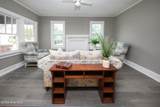 301 Shepard Street - Photo 9