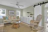 945 Radnor Road - Photo 12