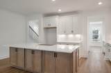 252 Devereux Drive - Photo 18