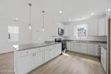 711 Hayes Street - Photo 12