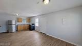 906 Starkeys Alley - Photo 2