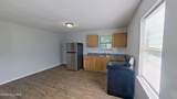 906 Starkeys Alley - Photo 4