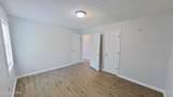 906 Starkeys Alley - Photo 8