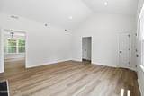 1040 Southbriar Drive - Photo 8