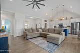 168 Royal Way - Photo 9