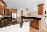 412 Waverly Court - Photo 11