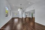 1204 Bayside Circle - Photo 5