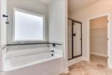 1045 Swan Court - Photo 37