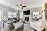 875 Chesham Avenue - Photo 2