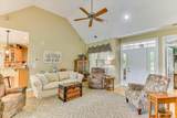 322 Hancock Circle - Photo 18
