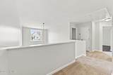 304 Plymouth Lane - Photo 32