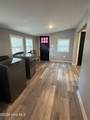 204 Oak Street - Photo 12