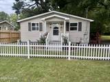204 Pinewood Avenue - Photo 1