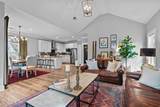560 Wellers Way - Photo 8