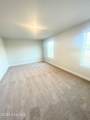 1000 Midnight Bourbon Manor - Photo 11