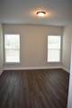 560 Hardy Point - Photo 7