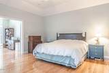 725 Lake Forest Drive - Photo 19