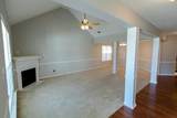 7624 Pleasantville Way - Photo 4