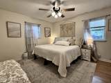 517 Voltaire Place - Photo 13