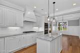 454 Woodlawn Street - Photo 16