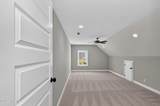 454 Woodlawn Street - Photo 57