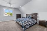 402 King Richard Court - Photo 28