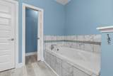 402 King Richard Court - Photo 40