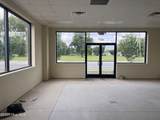 403 Gillespie Street - Photo 4