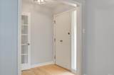 629 Canterbury - Photo 12
