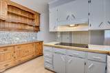 629 Canterbury - Photo 38