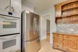 629 Canterbury - Photo 39
