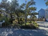 320 Bay Circle - Photo 21